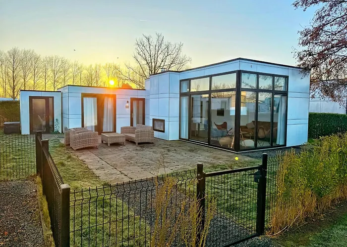 Breskens Chalet Zeeland-Haus Breskens Mit Zaun Hausnr B067