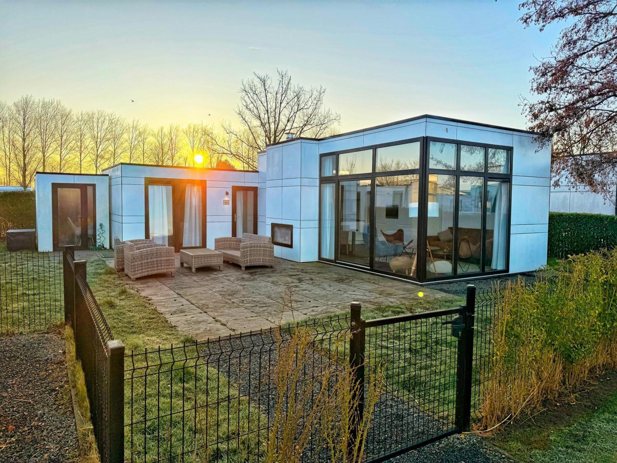 Vakantiehuis Zeeland-haus Mit Zaun Hausnr B067 *