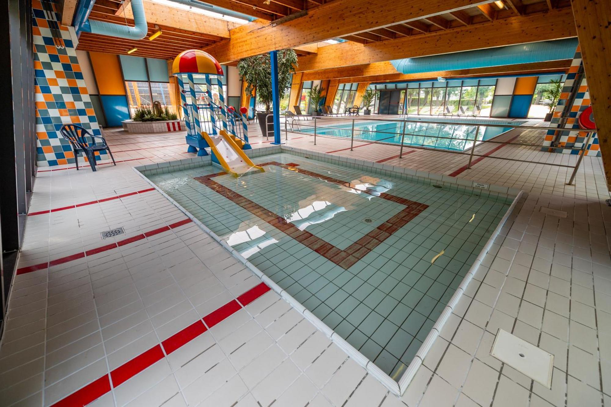 Vakantiehuis Zeeland-haus Mit Zaun Hausnr B067 *